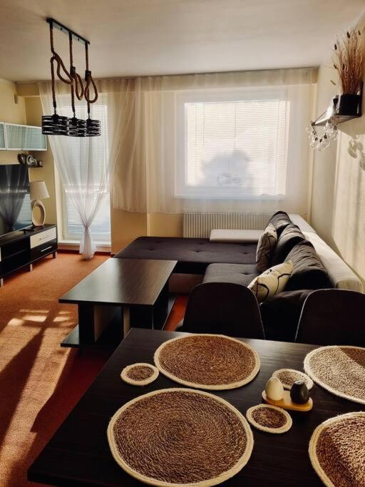Apartment In Tatranska Strba/Near Strbske Pleso With Free Parking Екстериор снимка